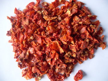 Grade A Air Dried Tomatoes 9x9mm Size Dried Vegetable Flakes FDA Standard