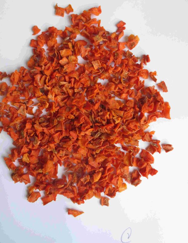 HACCP FDA Orange Colour Dehydrated Carrot Chips Max 7% Moisture