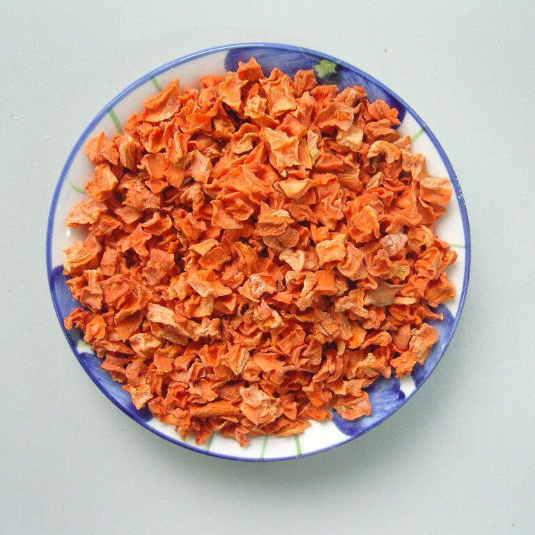 Bulk Supply ISO HACCP FDA HALAL Certified Dehydrated Carrot Chips and Dried Carrot Granules with Max 7% Moisture and Low Sugar