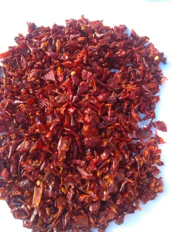 Red Natural Dried Dehydrated Bell Pepper Flakes 25kg/Carton 24 Months Shelf Life
