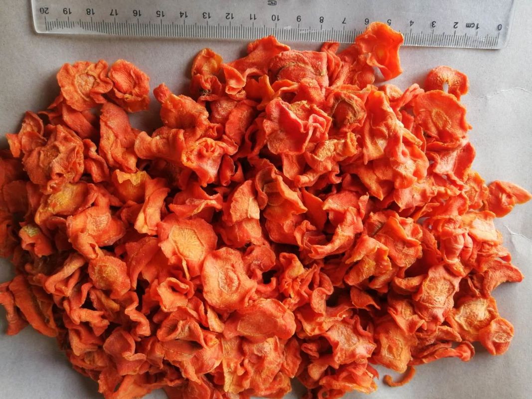 Dry Cool Place Storage HALAL Orange Red Dried Carrot Chips Low Sugar